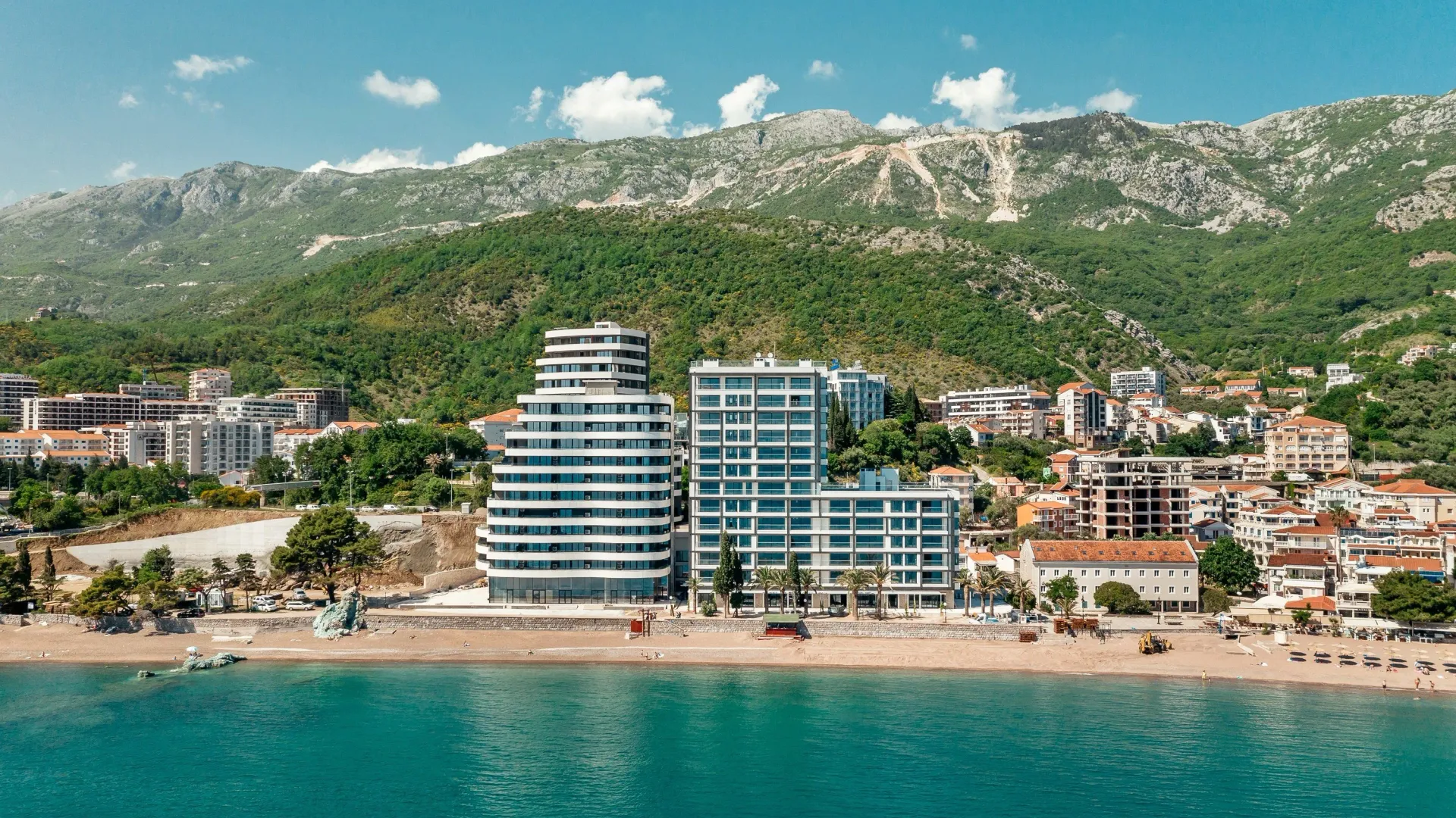 Sale, two bedroom apartment, 110m², Bečići, Budva
