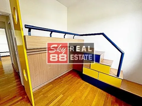 Rent, four bedroom apartment, 157m², Savski Venac, Beograd - image 17