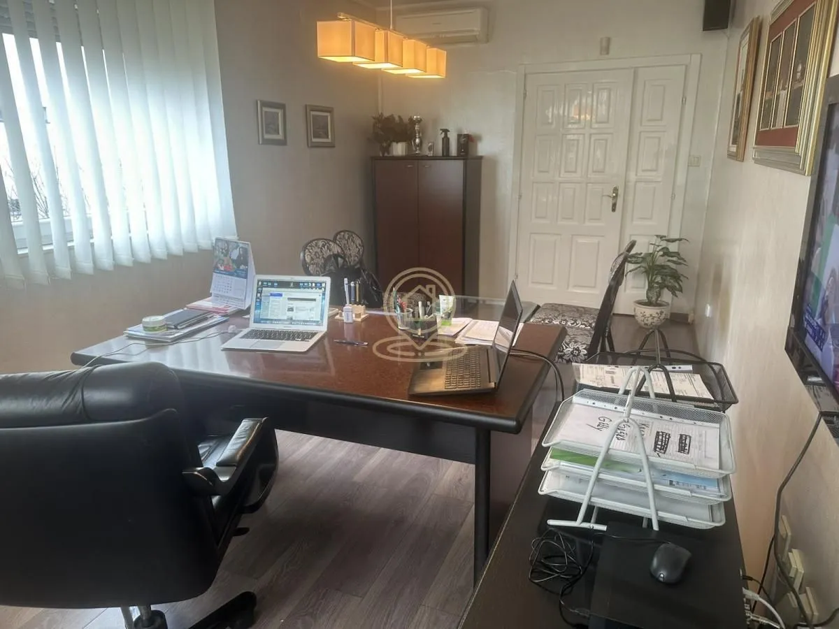 Rent, office space, 120m², Banatić, Novi Sad Sve Podlokacije
