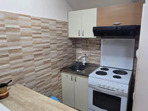 Rent, studio apartment, 30m², Klisa, Novi Sad Sve Podlokacije - image 3