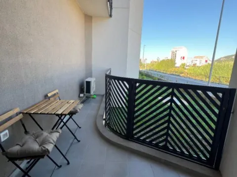 Izdavanje, garsonjera, 32m², Centar, Bar - image 7