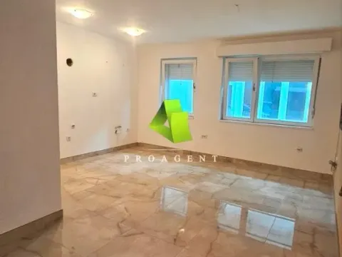 Izdavanje, poslovni prostor, 70m², Medijana, Niš - image 3