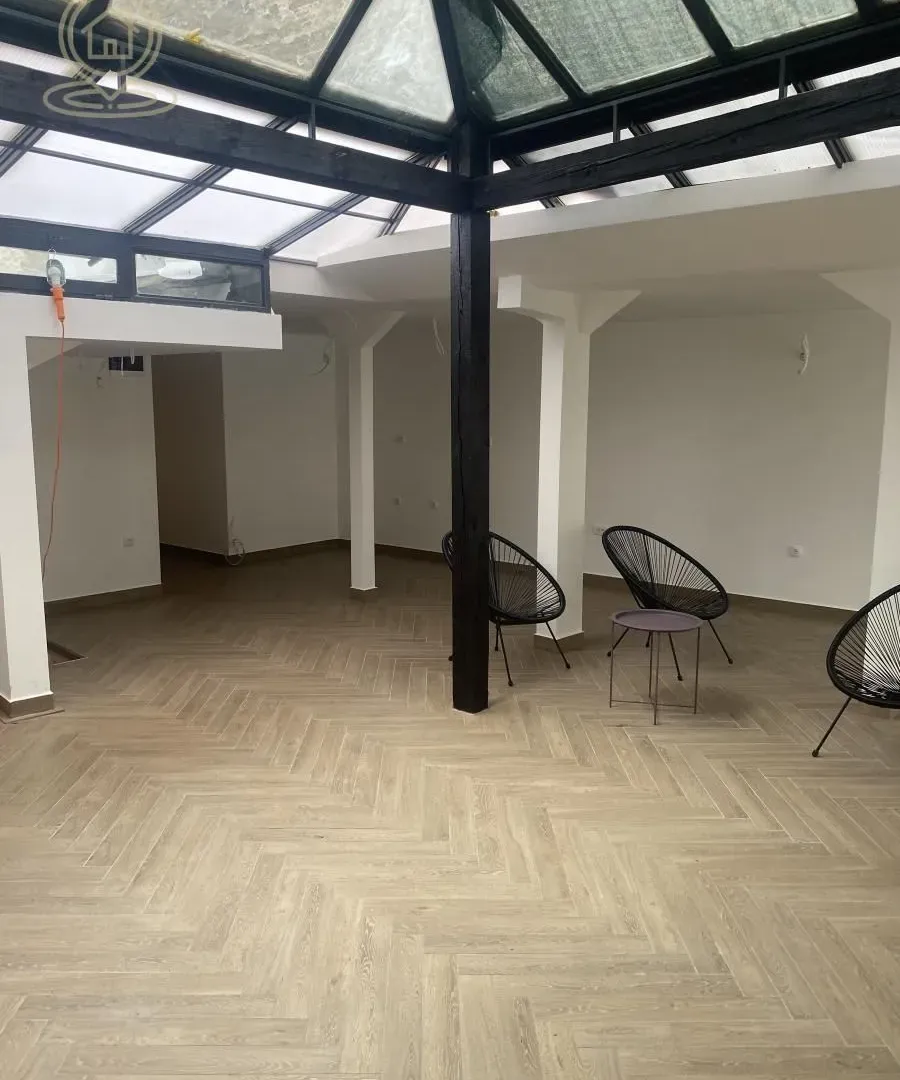 Rent, office space, 200m², Stari Grad, Beograd