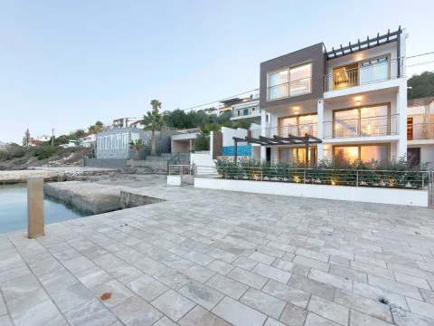 Prodaja, kuća, 300m², Krašići, Tivat - image 36