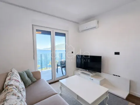 Izdavanje, stan, 52m², Tivat, Crna Gora - image 2