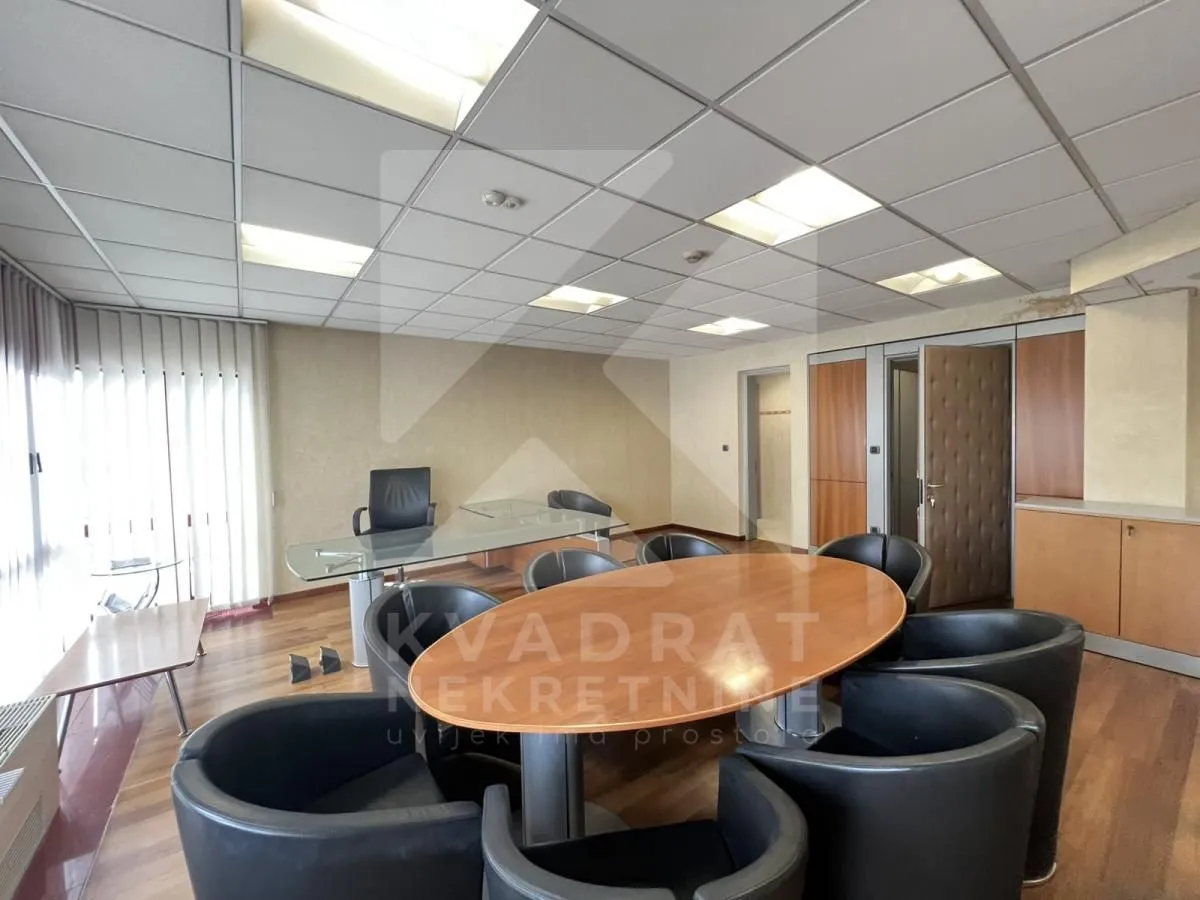 Rent, office space, 412m², Preko Morače, Podgorica