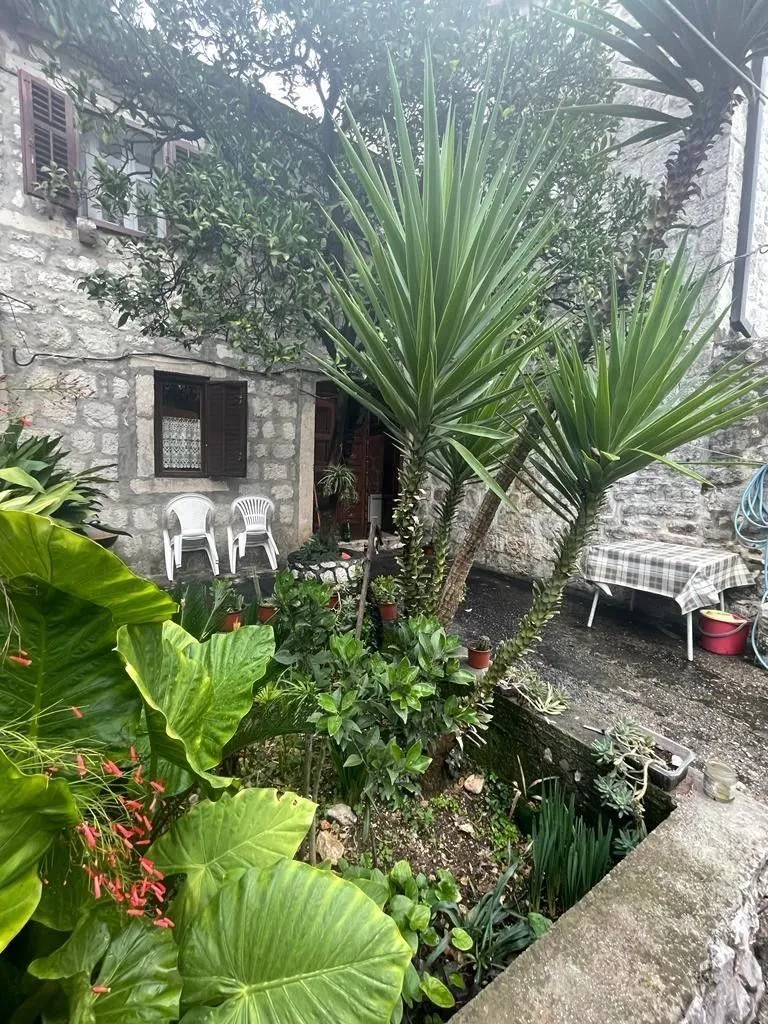 Prodaja, kuća, 55m², Perast, Kotor