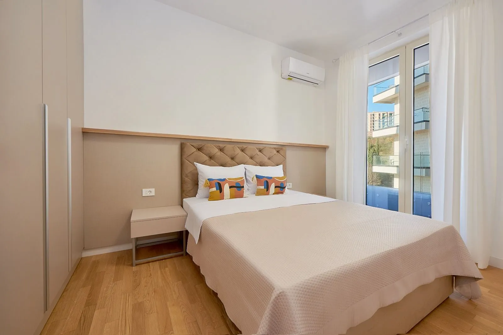 Sale, one bedroom apartment, 50m², Bečići, Budva
