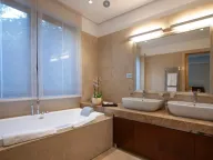 Izdavanje, dvosoban stan, 180m², Budva, Crna Gora - image 6