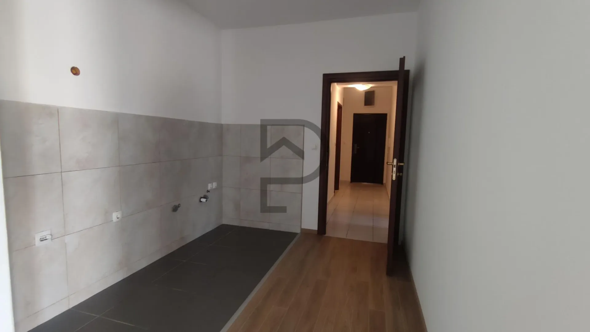 Rent, apartment, 90m², Vezirov Most, Podgorica