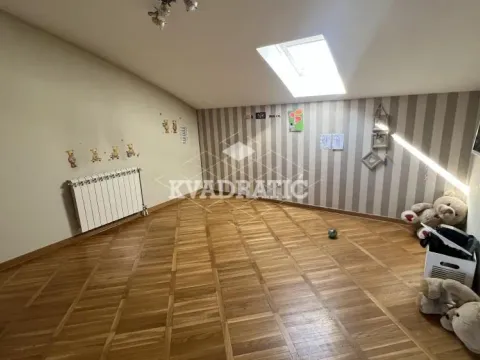 Prodaja, četvorosoban stan, 126m², Savski Venac, Beograd - image 9