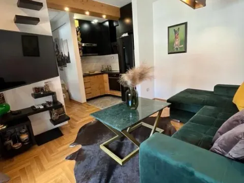 Rent, two bedroom apartment, 36m², Čubura, Beograd - image 2