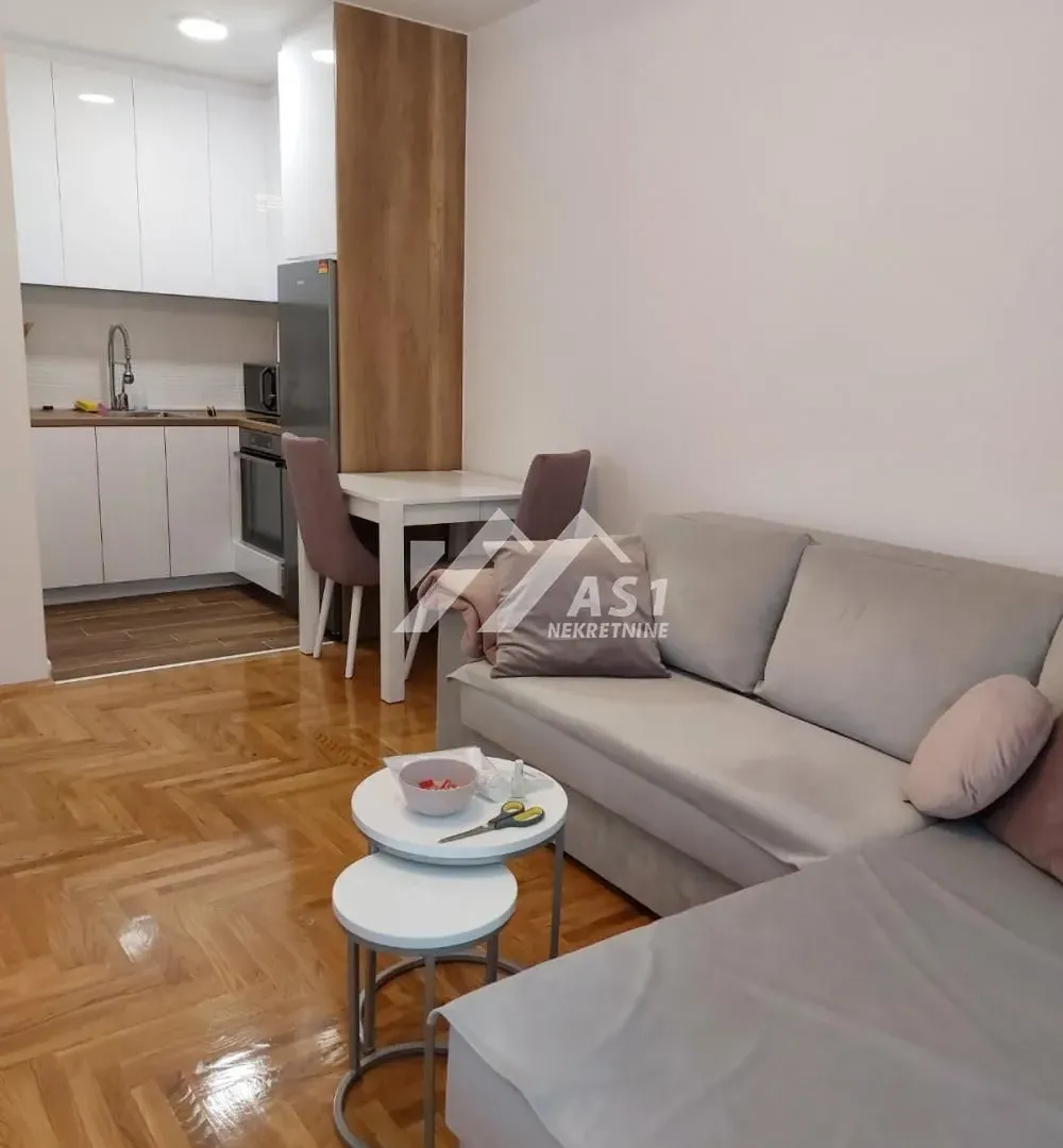 Izdavanje, jednosoban stan, 37m², Telep, Novi Sad Sve Podlokacije