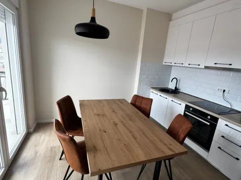 Rent, one bedroom apartment, 50m², Kalimanj, Tivat - image 3