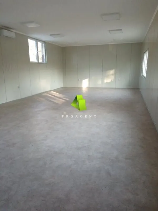 Rent, office space, 240m², Medijana, Niš