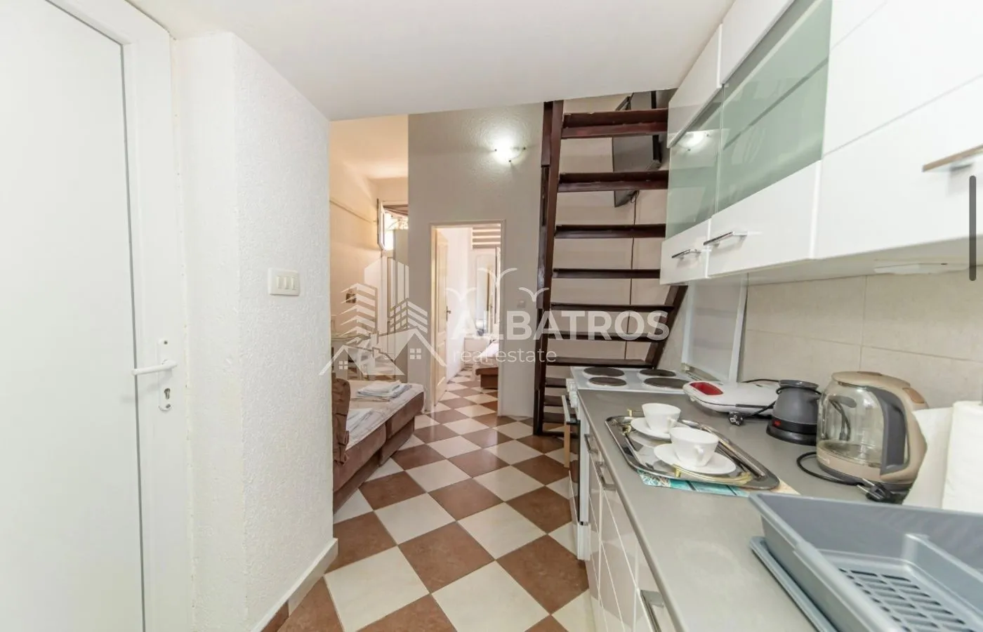 Rent, one bedroom apartment, 33m², Sutomore, Bar