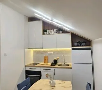Izdavanje, jednosoban stan, 36m², Centar, Novi Sad - image 10