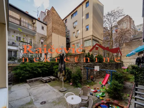 Prodaja, četvorosoban stan, 89m², Stari Grad, Beograd - image 8