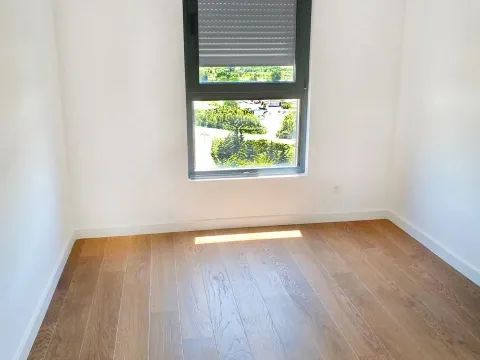 Sale, two bedroom apartment, 74m², Centar, Bar - image 6