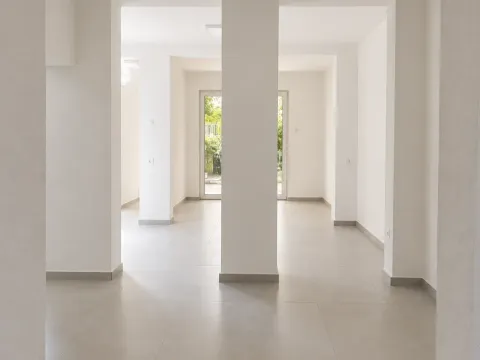 Rent, office space, 90m², Masline, Podgorica - image 2