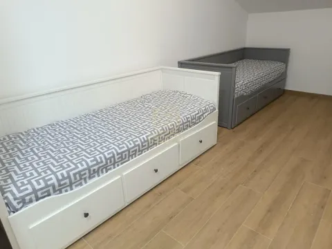 Rent, three bedroom apartment, 78m², Autokomanda, Voždovac Sve Podlokacije - image 13