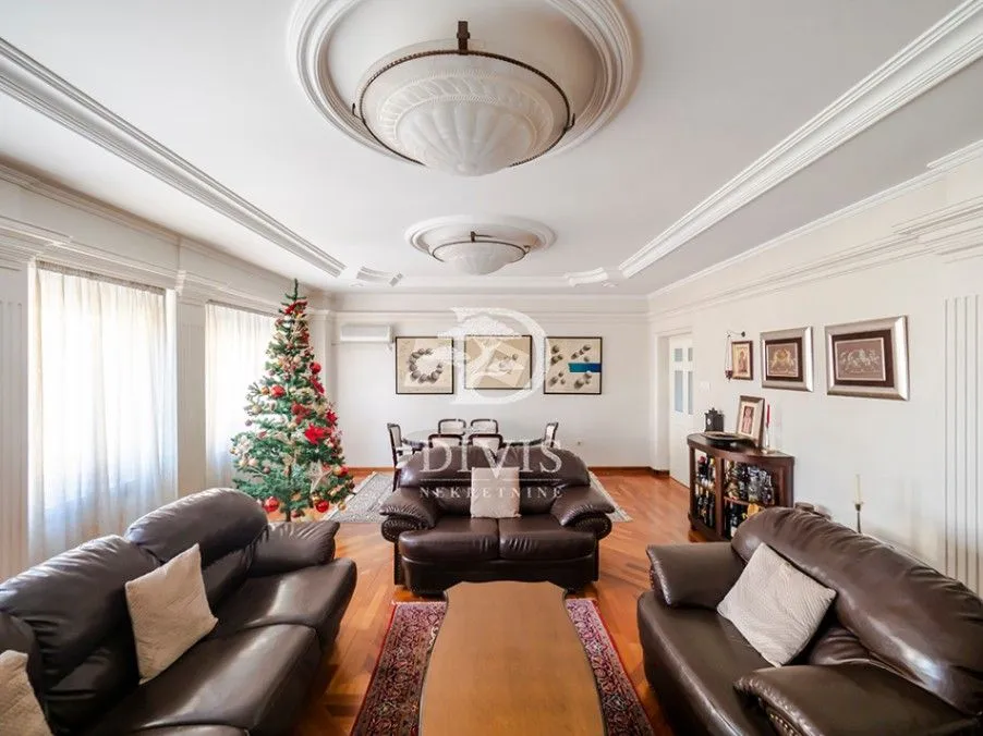 Rent, four bedroom apartment, 107m², Slavija, Vračar Sve Podlokacije