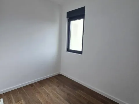 Prodaja, trosoban stan, 71m², Cvetkova Pijaca, Zvezdara Sve Podlokacije - image 5