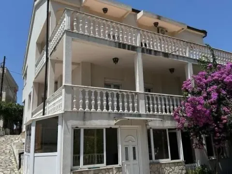 Prodaja, kuća, 250m², Bjeliši, Bar - image 8