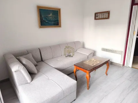 Rent, two bedroom apartment, 67m², Centar, Bar - image 5