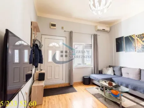 Prodaja, trosoban stan, 70m², Gundulićev Venac, Beograd - image 20