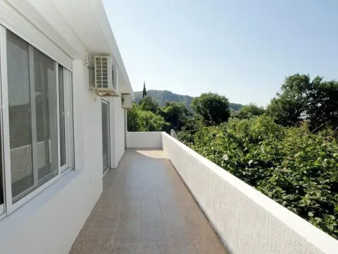 Prodaja, kuća, 300m², Reževići, Budva - image 25