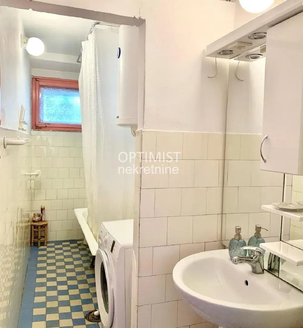 Sale, two bedroom apartment, 60m², Stari Grad, Beograd