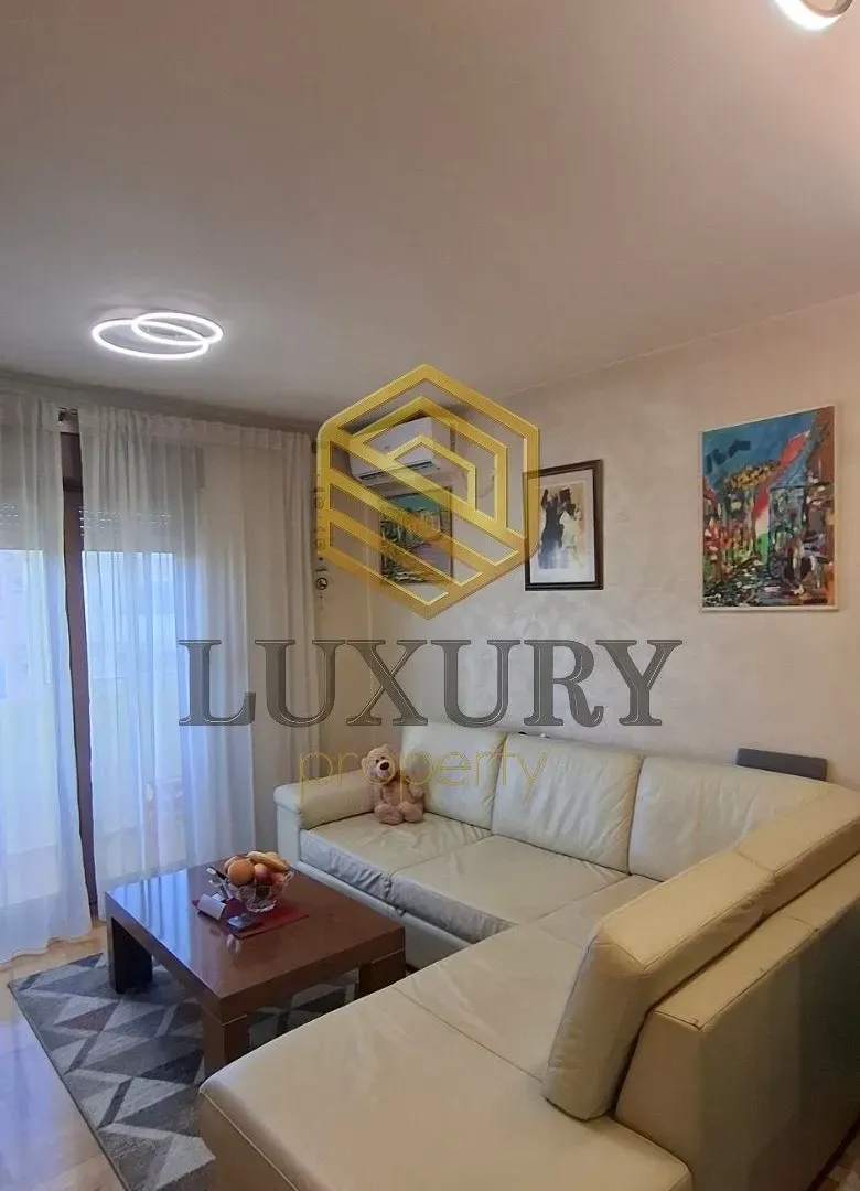 Prodaja, dvosoban stan, 67m², Stari Aerodrom, Podgorica