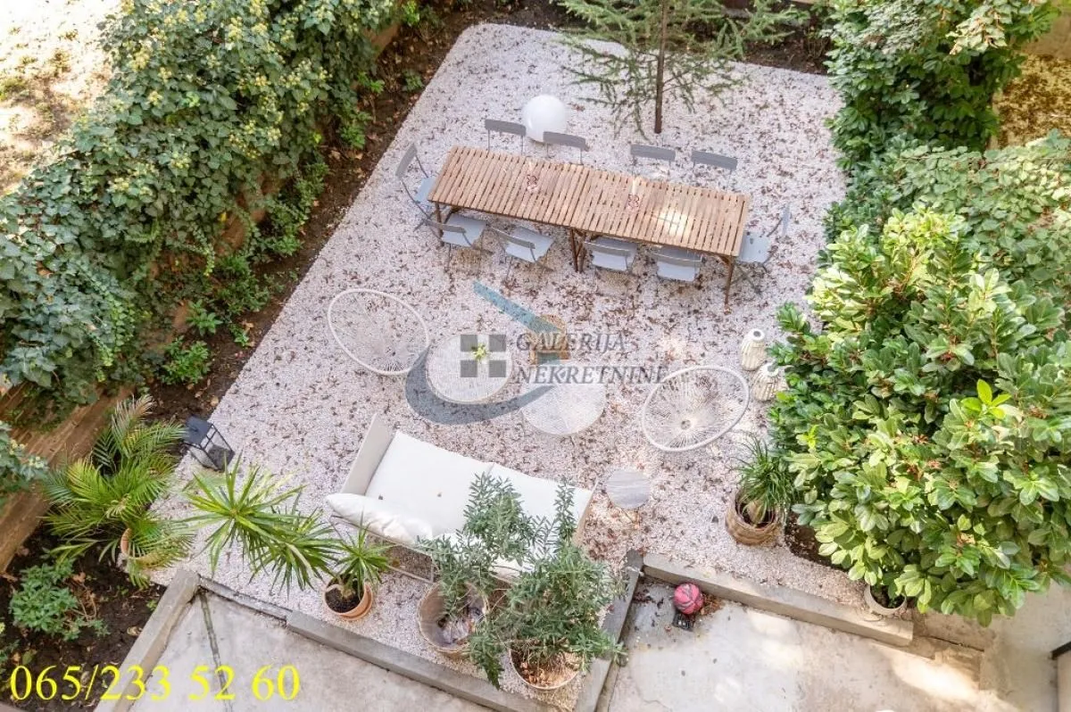 Sale, four bedroom apartment, 130m², Voždovac Sve Podlokacije, Beograd