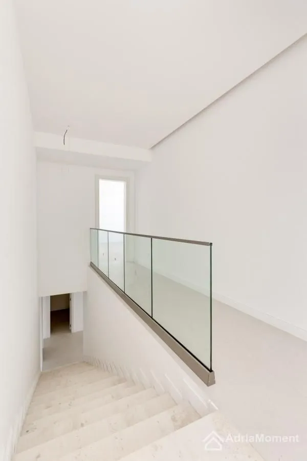 Prodaja, kuća, 328m², Krašići, Tivat