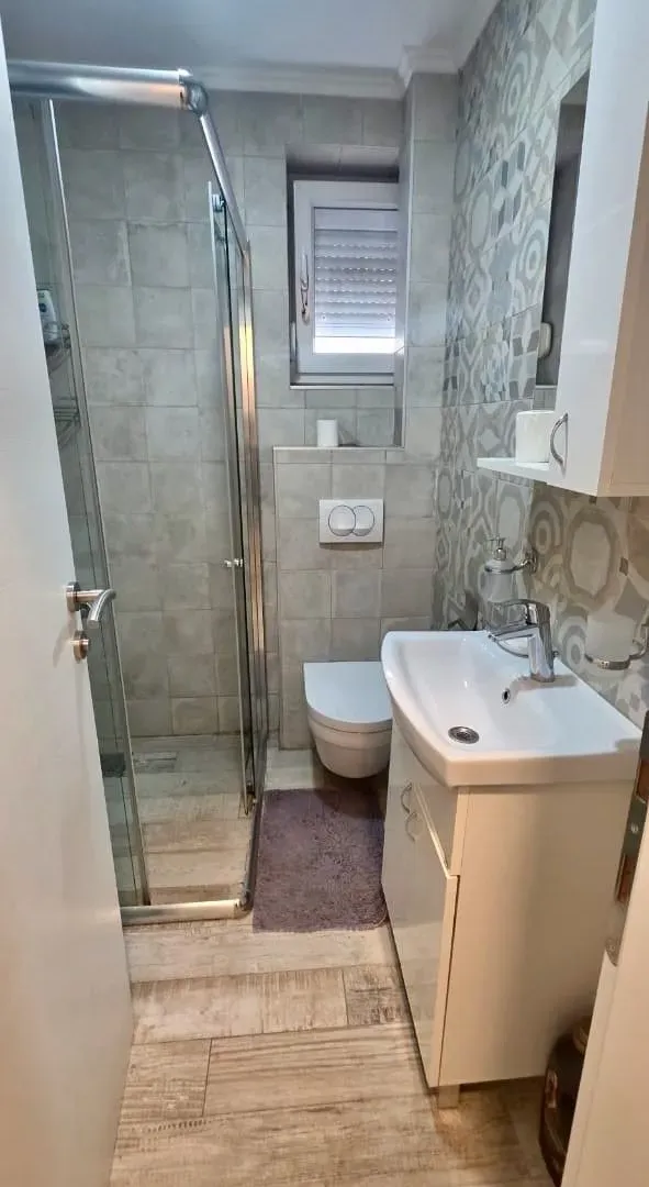 Rent, two bedroom apartment, 70m², Tivat, Crna Gora