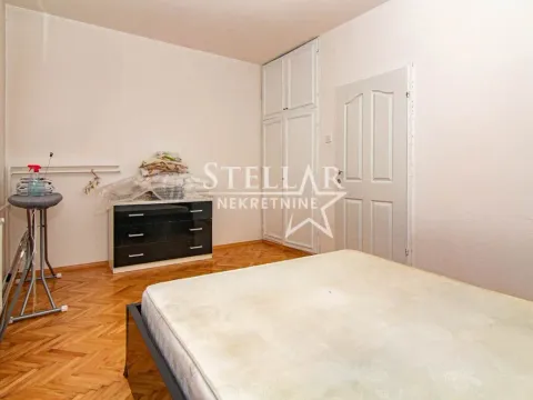 Izdavanje, kuća, 250m², Zagorič, Podgorica - image 8