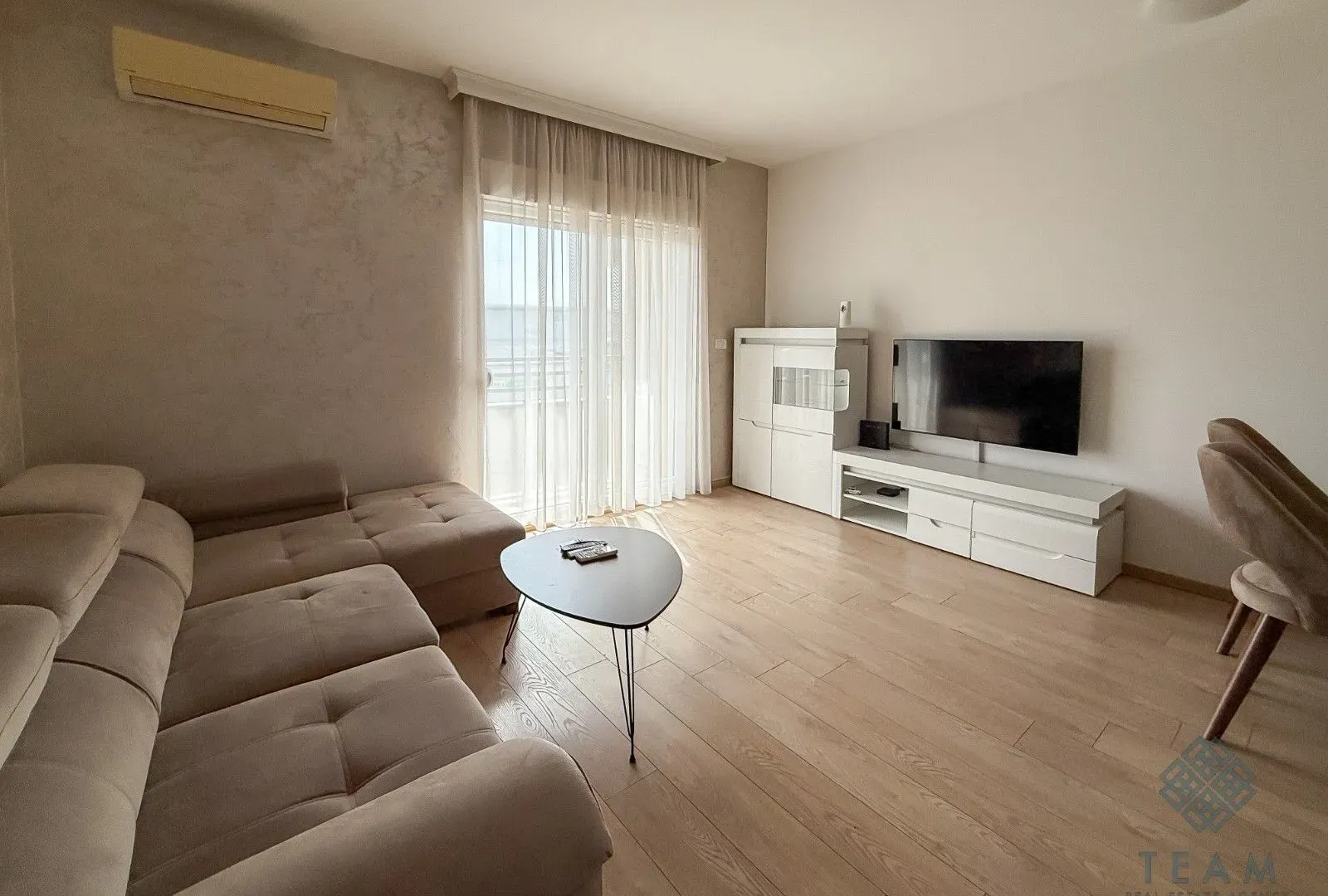 Rent, two bedroom apartment, 75m², City Kvart, Podgorica