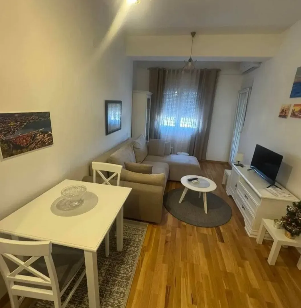 Rent, one bedroom apartment, 38m², Ljubović, Podgorica