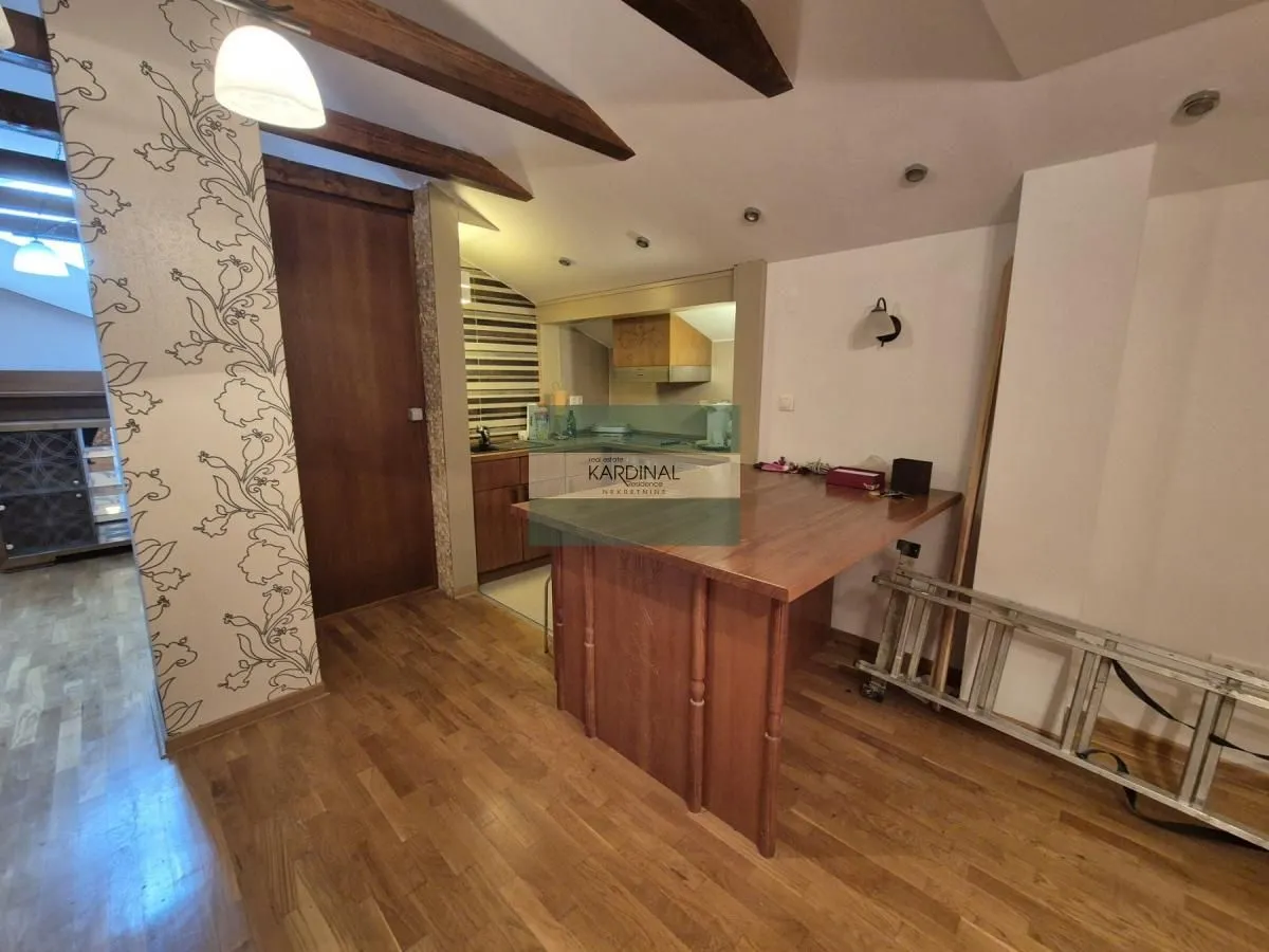 Prodaja, trosoban stan, 99m², Vašarište, Jagodina