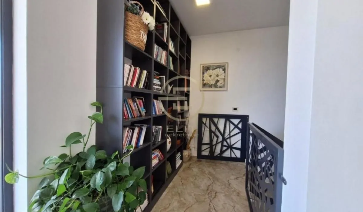 Prodaja, stan, 145m², Sremska Kamenica, Petrovaradin