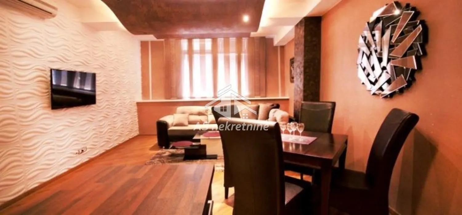 Izdavanje, dvosoban stan, 50m², Stari Grad, Beograd