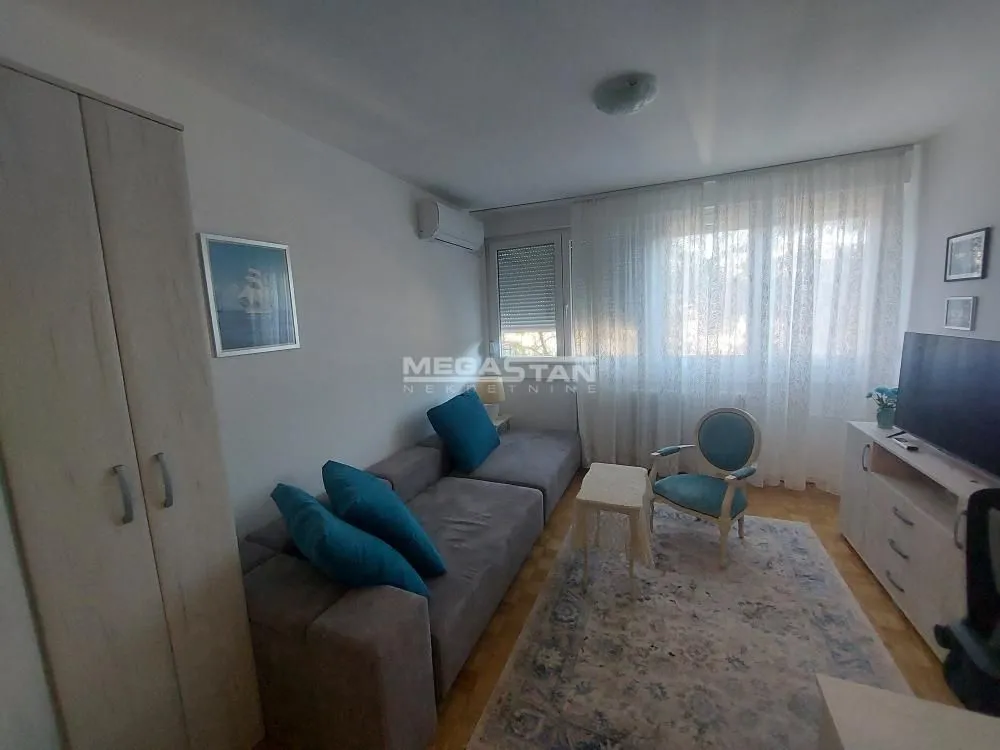 Rent, one bedroom apartment, 35m², Slavujev Venac, Zvezdara Sve Podlokacije
