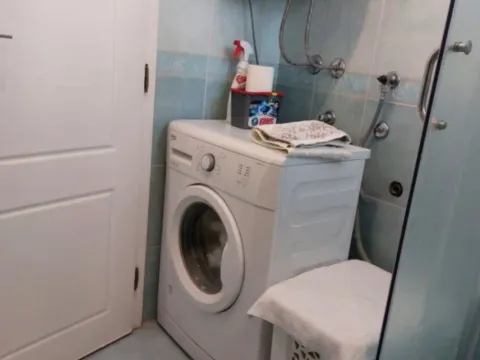 Izdavanje, trosoban stan, 70m², Centar, Podgorica - image 10