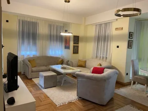 Rent, two bedroom apartment, 76m², Centar, Podgorica - image 2