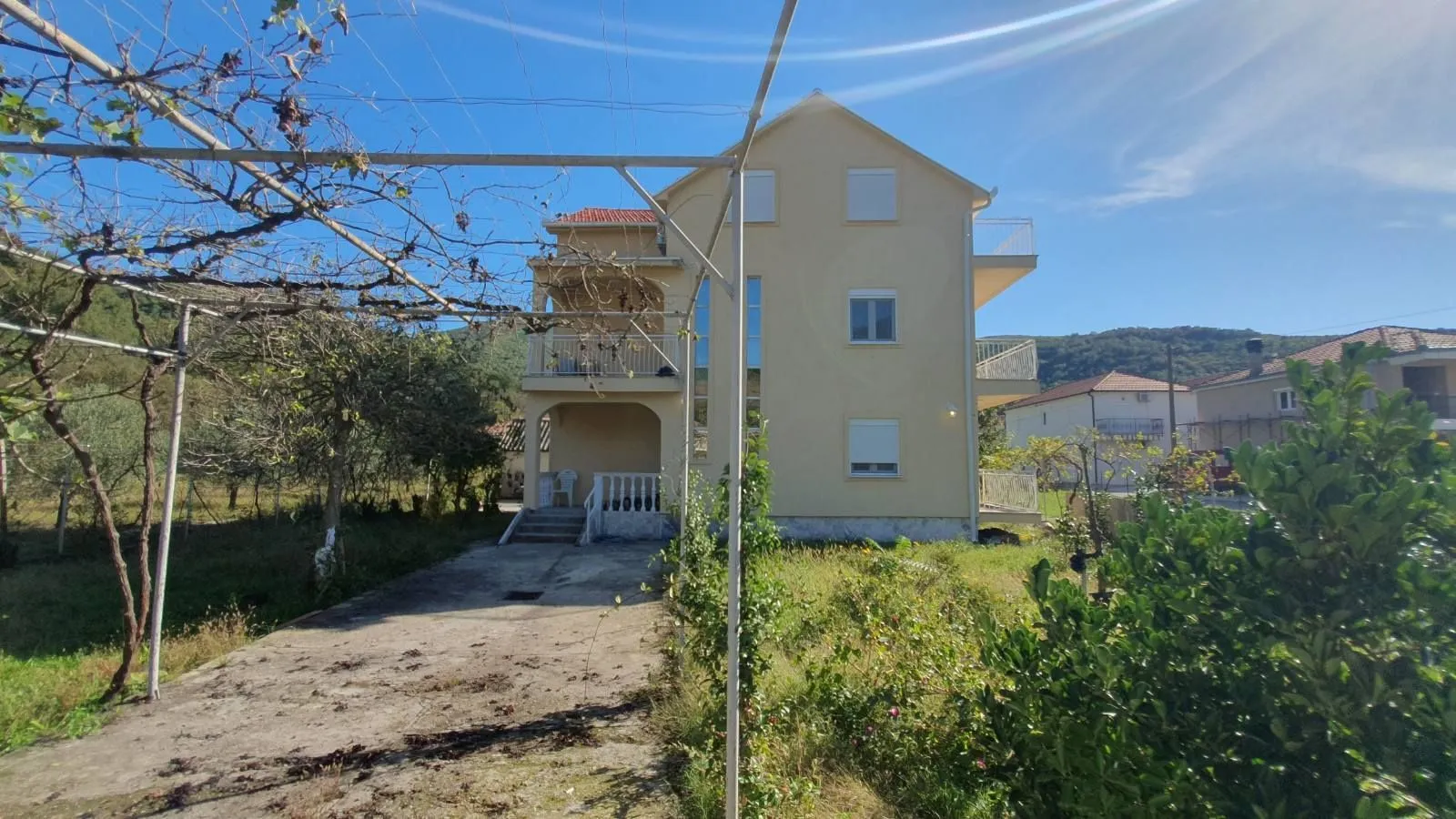 Prodaja, kuća, 450m², Zelenika, Herceg Novi