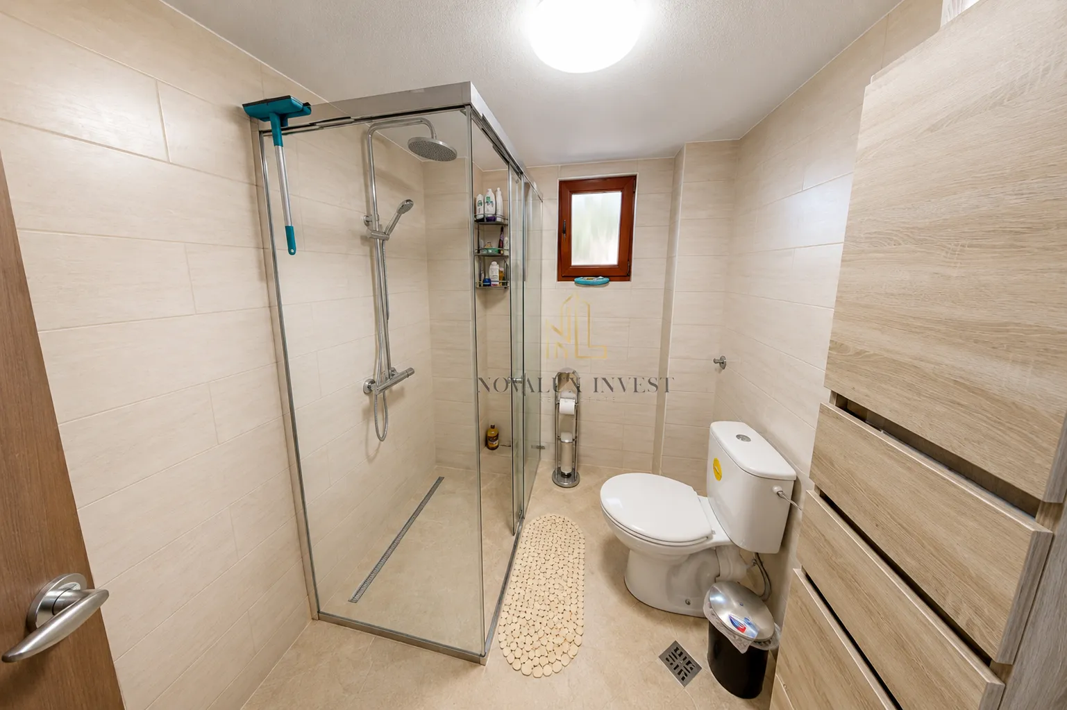 Rent, house, 212m², Kavač, Kotor