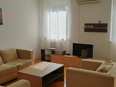 Stan in Čukarica