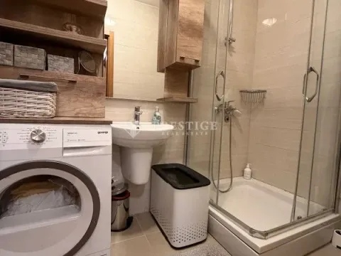 Prodaja, dvosoban stan, 63m², City Kvart, Podgorica - image 14