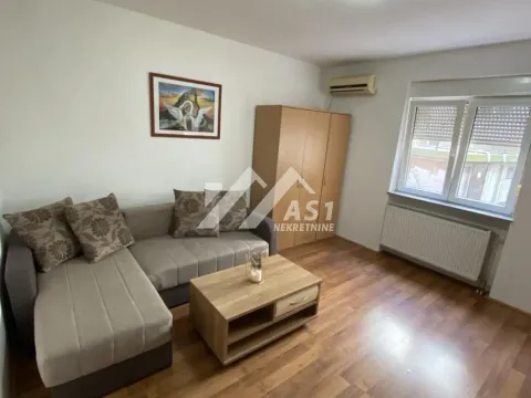 Rent, two bedroom apartment, 44m², Bulevar Oslobodjenja, Novi Sad Sve Podlokacije - image 2